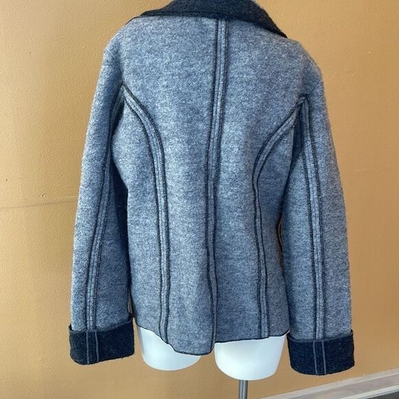 VENARIO 100% wool coat Size XL - Picture 7 of 12